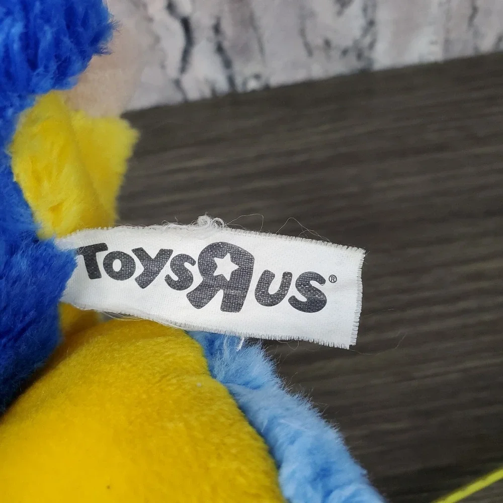 Toys R Us Plush Macaw Parrot Bkue Yellow Green Plush‎ Stuffed Animal Bird 9.5